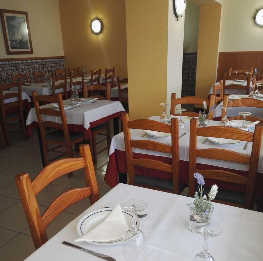 مبيت وإفطار توهيريه "O Veleiro" Rest. Resid. المظهر الخارجي الصورة